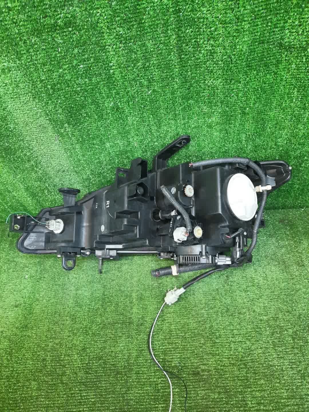 Фара правая передняя NISSAN MURANO TZ51, TNZ51, Z51, PNZ51 2 ракурс