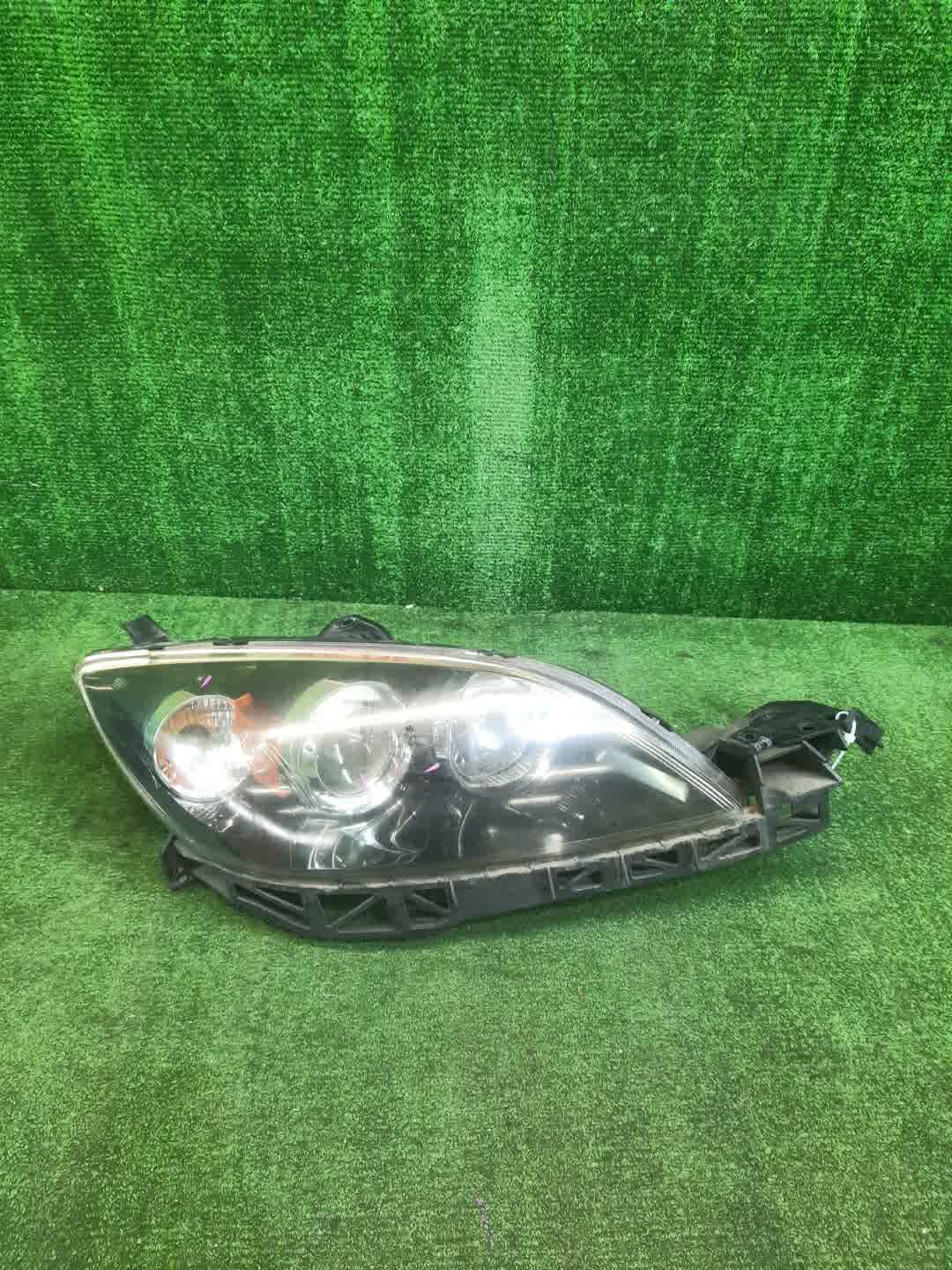 Фара правая передняя MAZDA AXELA, MAZDA 3, 3 BK5P, BK3P, BKEP, BK 1 ракурс