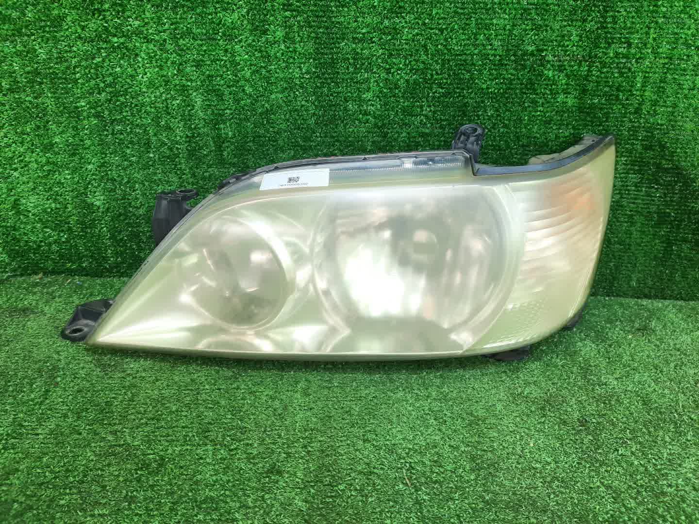 Фара левая передняя TOYOTA VISTA ARDEO SV50 1 ракурс
