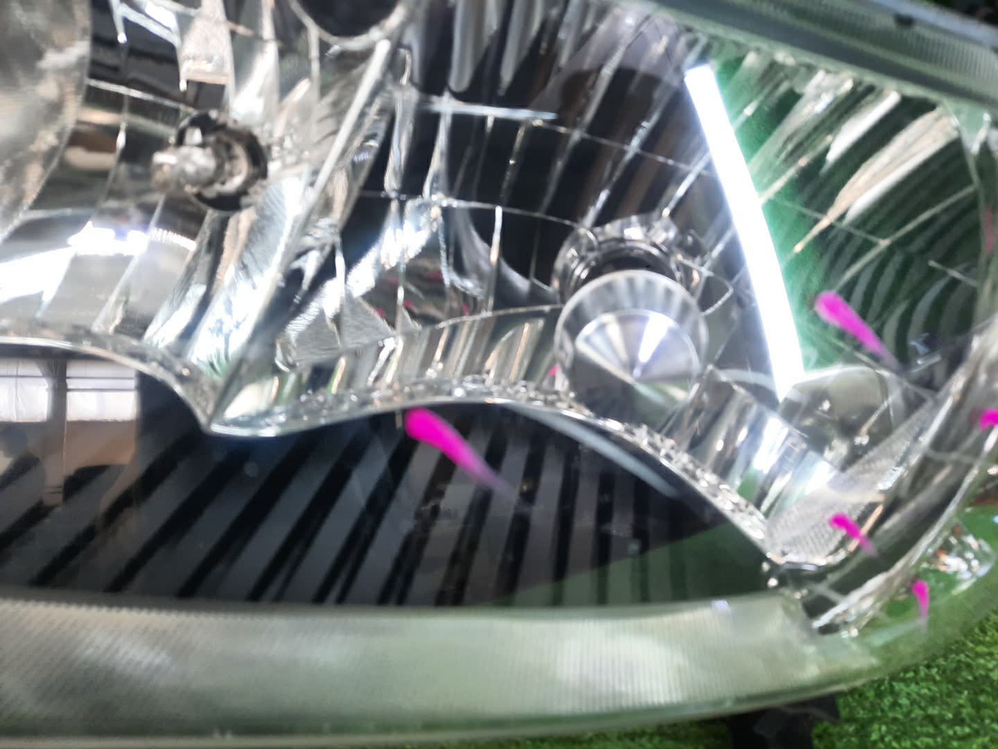 Фара левая передняя TOYOTA BB QNC20, QNC21, QNC25 2 ракурс