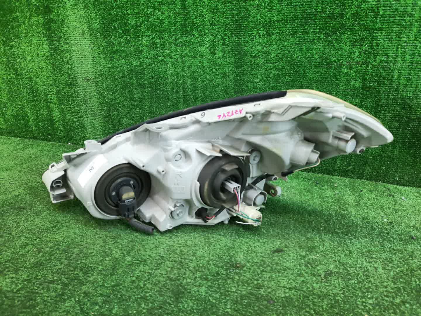 Фара правая передняя TOYOTA CALDINA ST246W, AZT241W, AZT246W, ZZT241W 2 ракурс