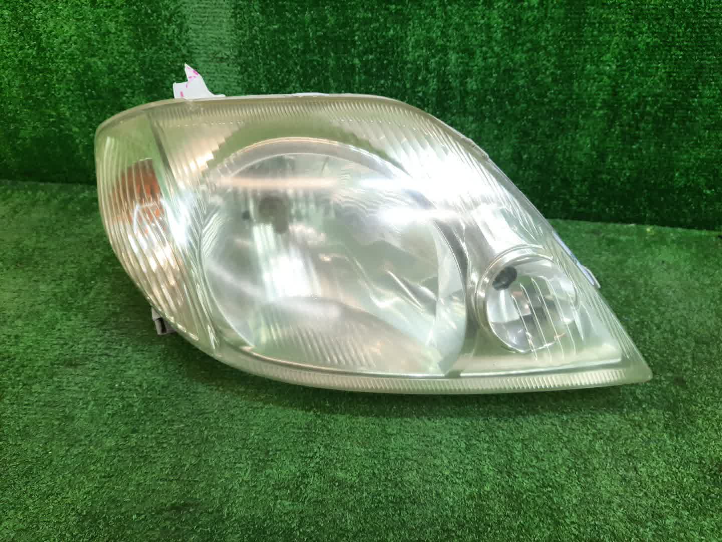 Фара правая передняя TOYOTA COROLLA, COROLLA FIELDER ZZE124, NZE121, NZE120, ZZE122, NZE124, CE121, NZE121G, ZZE123G, ZZE124G, ZZE122G, NZE124G , 1NZ-FE, 1ZZ-FE 1 ракурс