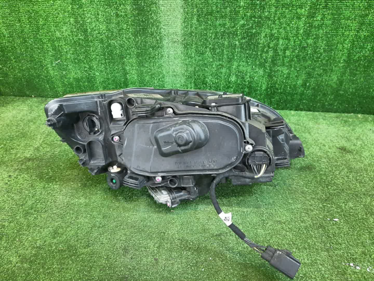 Фара левая передняя VOLVO V60, S60 FW45, FW47, FW, FW52, FW48, FW90, FS44, FS47, FS40, FS45, FS70, FS, Y20, FS48, FS84, FS90 3 ракурс