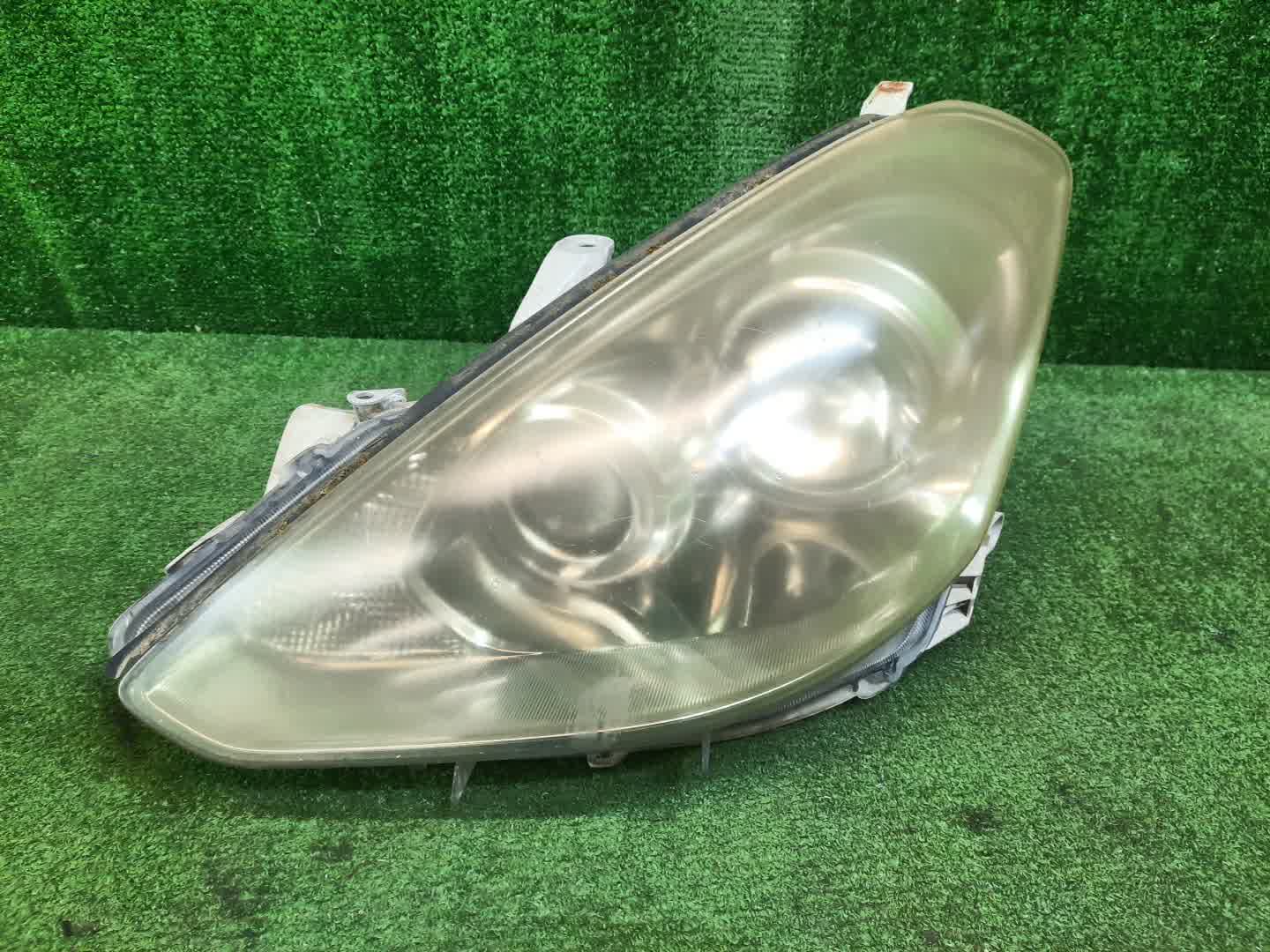 Фара левая передняя TOYOTA CALDINA ST246W, AZT241W, AZT246W, ZZT241W 1 ракурс
