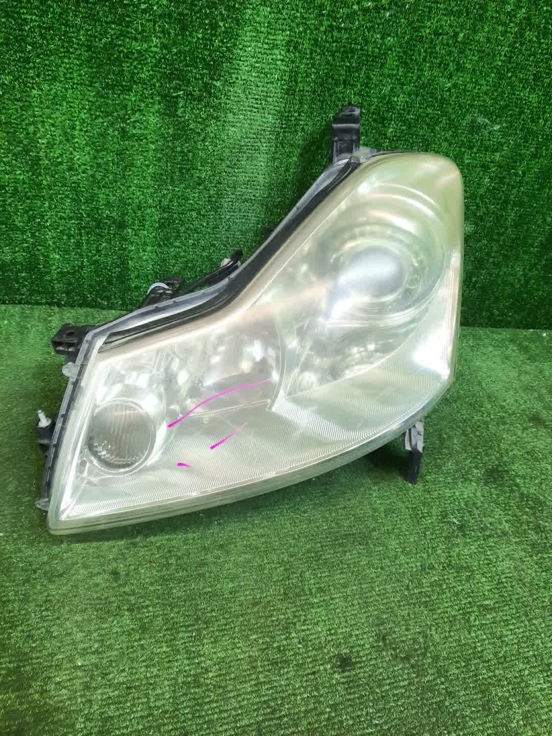 Фара левая передняя NISSAN FUGA Y50, PNY50, PY50, GY50 1 ракурс
