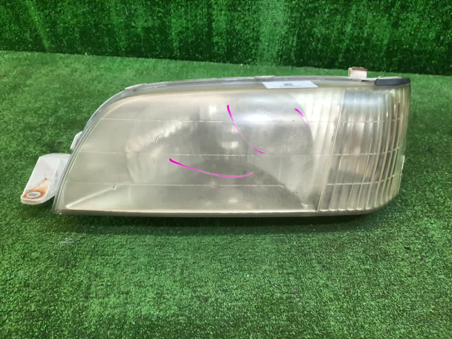 Фара левая передняя TOYOTA CAMRY SV40, SV41, CV43, CV40, SV43 1 ракурс
