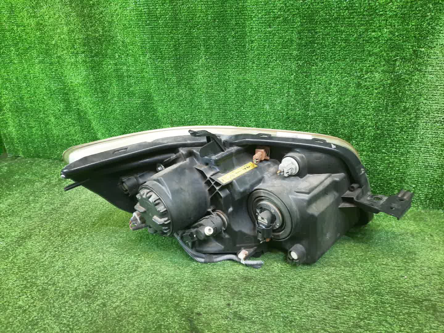 Фара левая передняя TOYOTA COROLLA RUMION ZRE154N, NZE151N, ZRE152N 3 ракурс