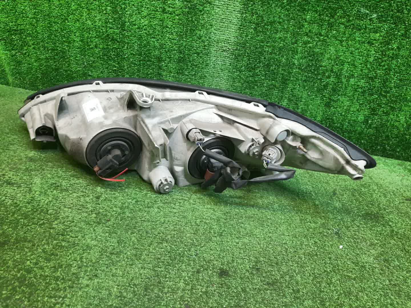 Фара правая передняя TOYOTA CAMRY, ALTIS ACV30, ACV35, ACV30N, ACV35N 3 ракурс