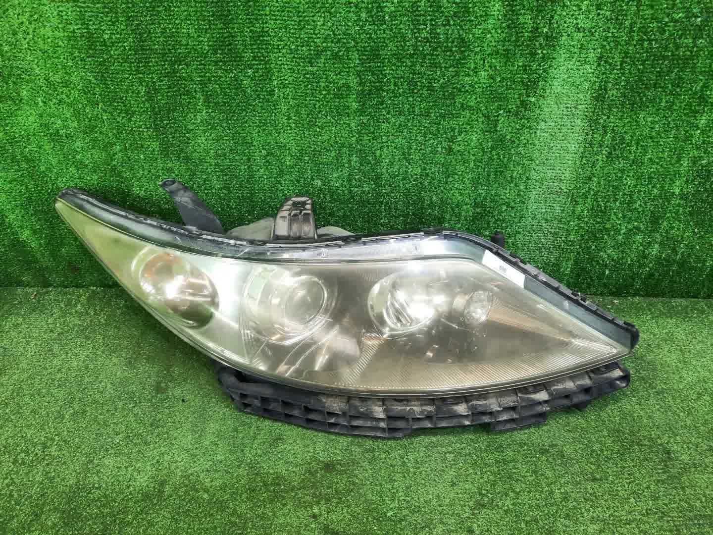 Фара правая передняя HONDA ELYSION RR1, RR2, RR3 1 ракурс
