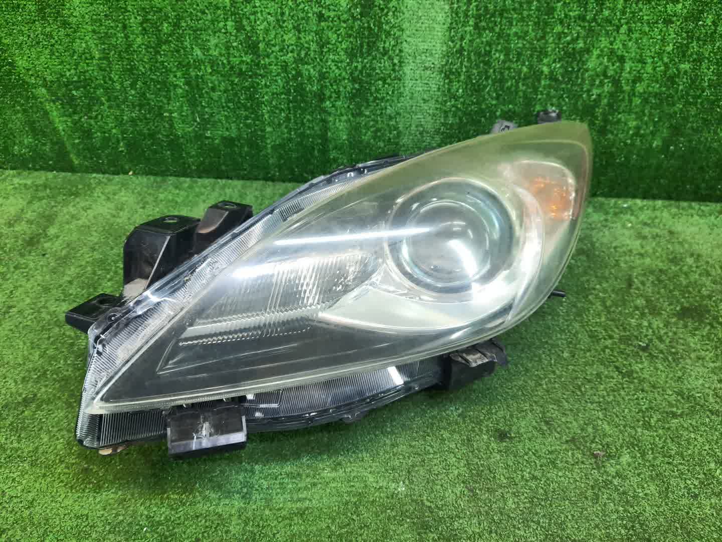 Фара левая передняя MAZDA AXELA, MAZDA 3, 3 BL6FJ, BLEFW, BL5FP, BLEAP, BLEFP, BLFFP, BL3FW, BL5FW, BLEAW, BLFFW, BL 1 ракурс