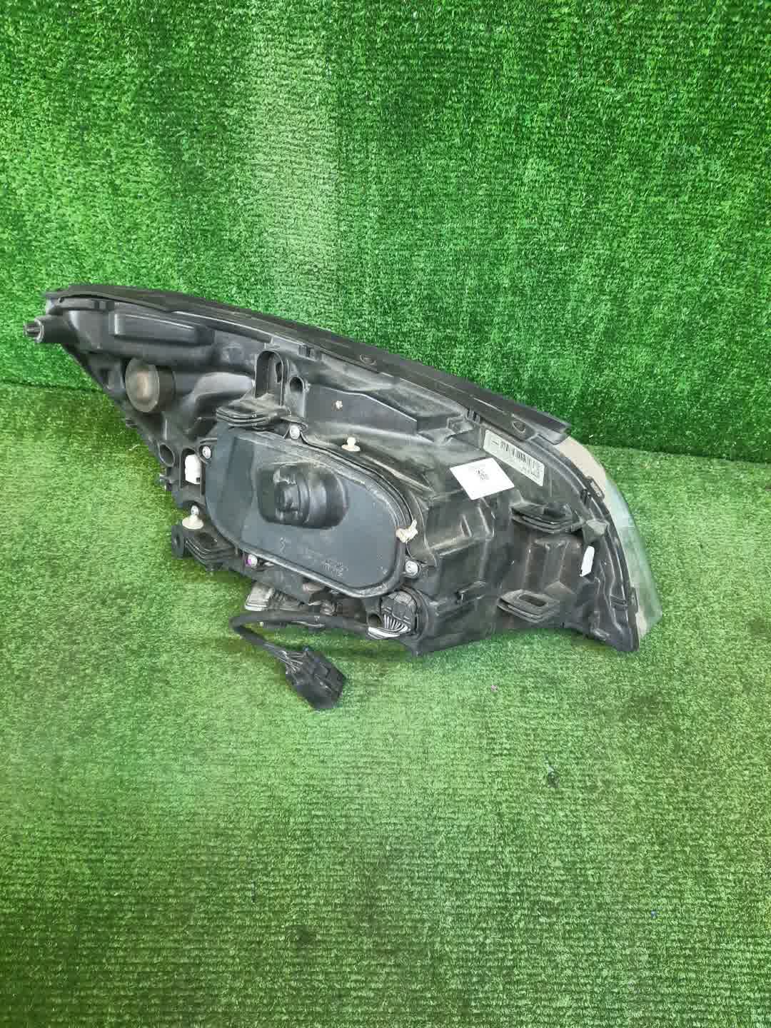 Фара левая передняя VOLVO V60, S60 FW45, FW47, FW, FW52, FW48, FW90, FS44, FS47, FS40, FS45, FS70, FS, Y20, FS48, FS84, FS90 3 ракурс