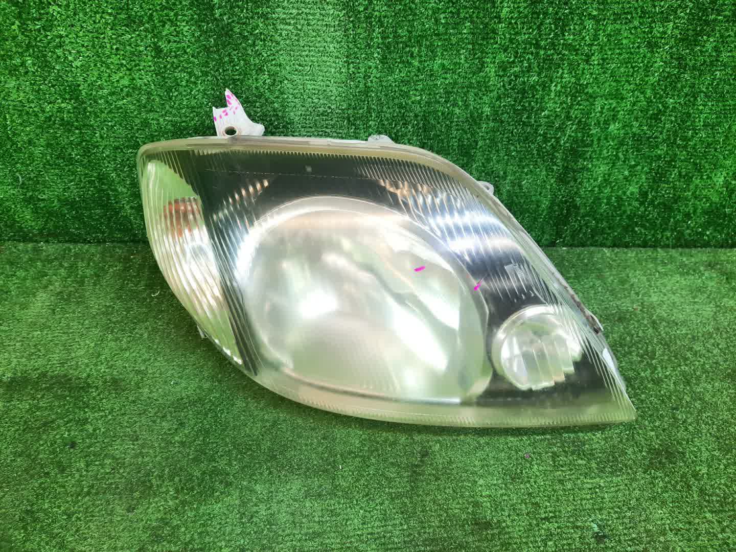 Фара правая передняя TOYOTA COROLLA, COROLLA FIELDER ZZE124, NZE121, NZE120, ZZE122, NZE124, CE121, NZE121G, ZZE123G, ZZE124G, ZZE122G, NZE124G , 1NZ-FE, 1ZZ-FE 1 ракурс