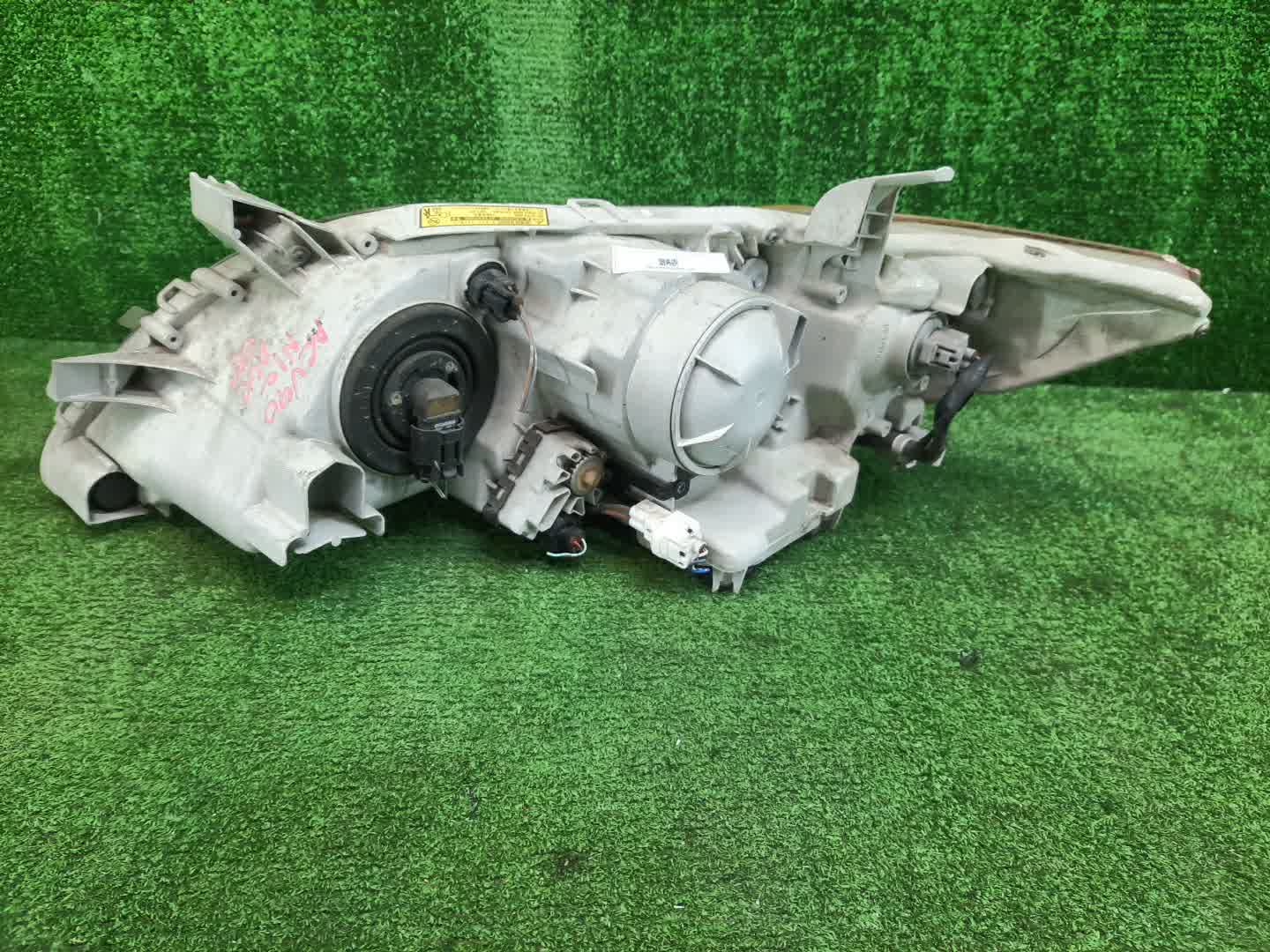 Фара правая передняя TOYOTA CAMRY, ALTIS AHV40, GSV40, ACV40, ACV45, ACV40N, ACV45N 2 ракурс