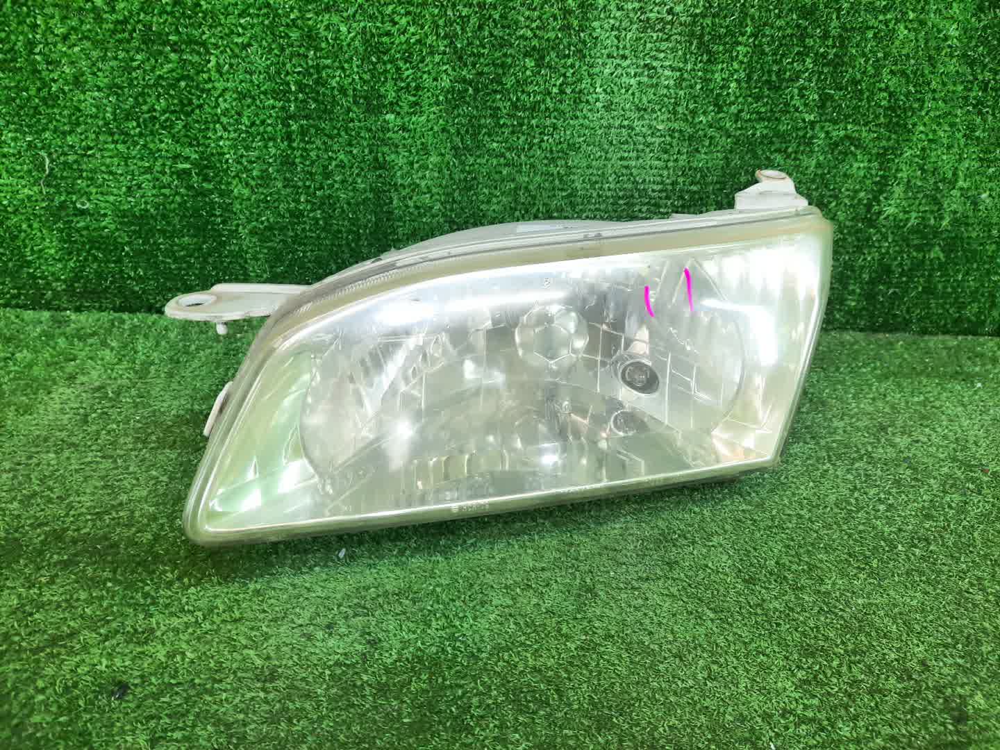 Фара левая передняя TOYOTA COROLLA AE111, AE114, AE110, EE111, CE110, CE114 1 ракурс