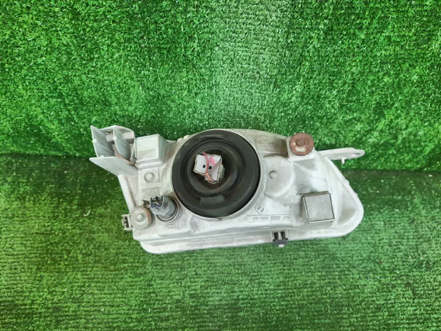 Фара левая передняя TOYOTA COROLLA AE111, AE114, AE110, EE111, CE110, CE114 2 ракурс