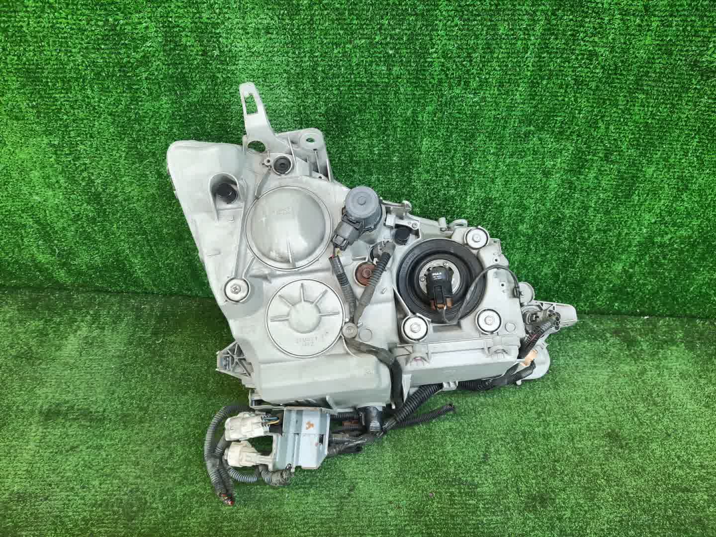 Фара левая передняя TOYOTA CROWN GRS182, GRS180, GRS181, GRS183, GRS184 2 ракурс