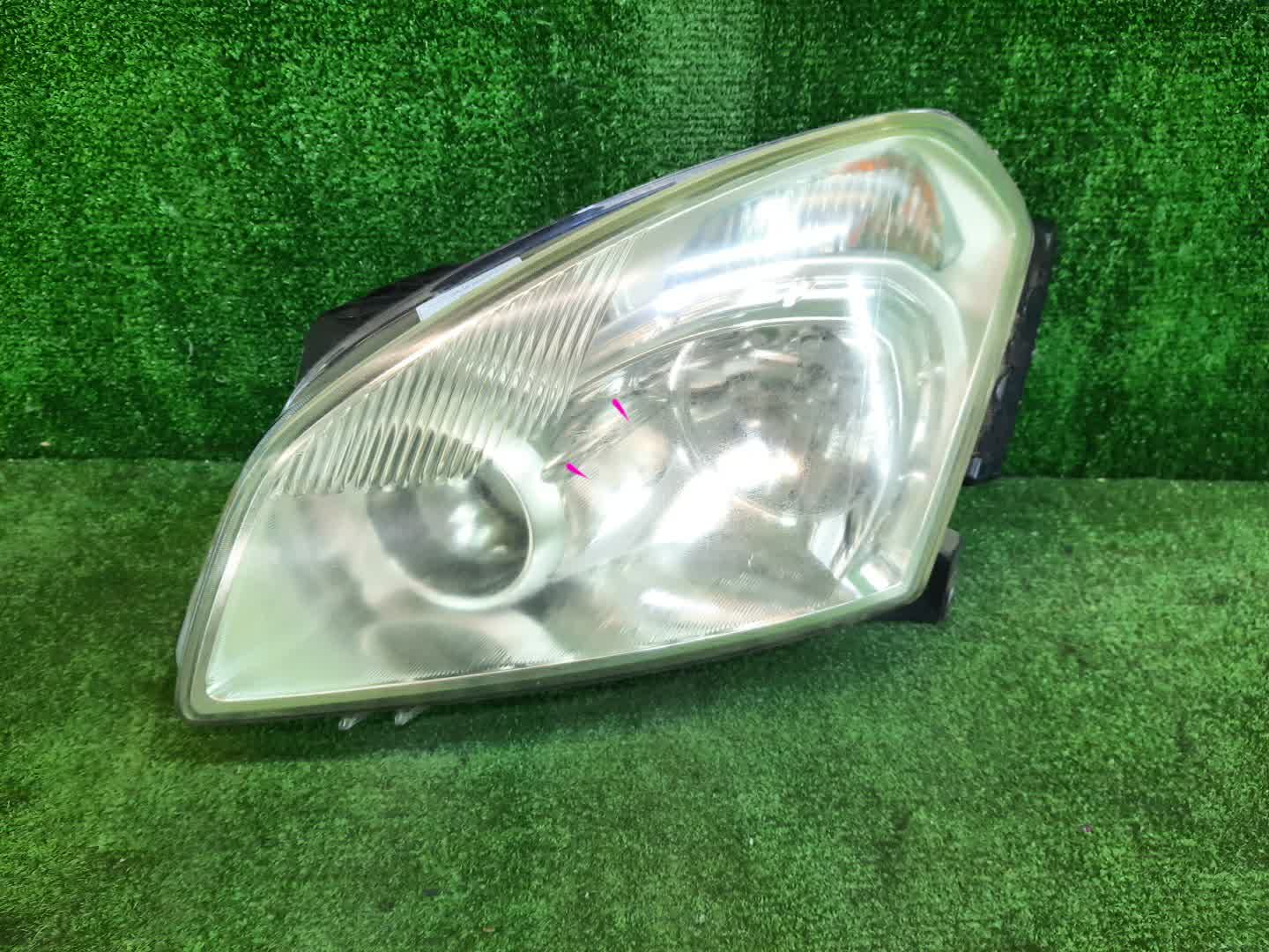 Фара левая передняя NISSAN DUALIS J10, KNJ10, KJ10, NJ10 1 ракурс Фара левая передняя NISSAN DUALIS J10, KNJ10, KJ10, NJ10 1 ракурс