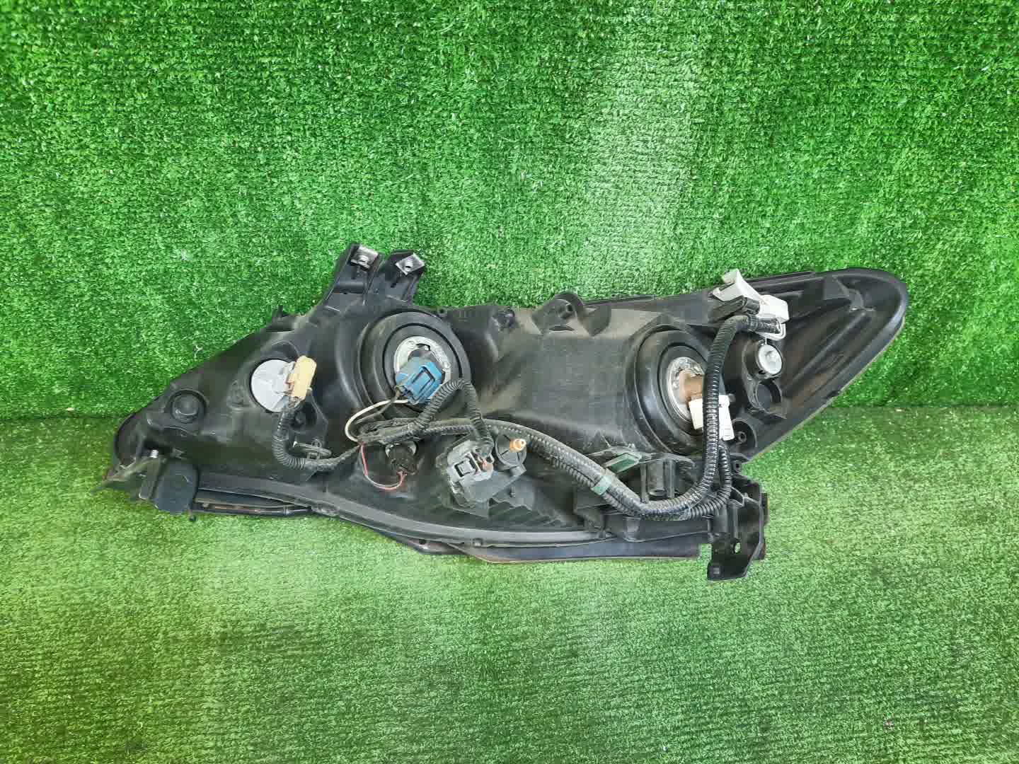 Фара правая передняя HONDA CIVIC FD2, FD1, FD3 2 ракурс