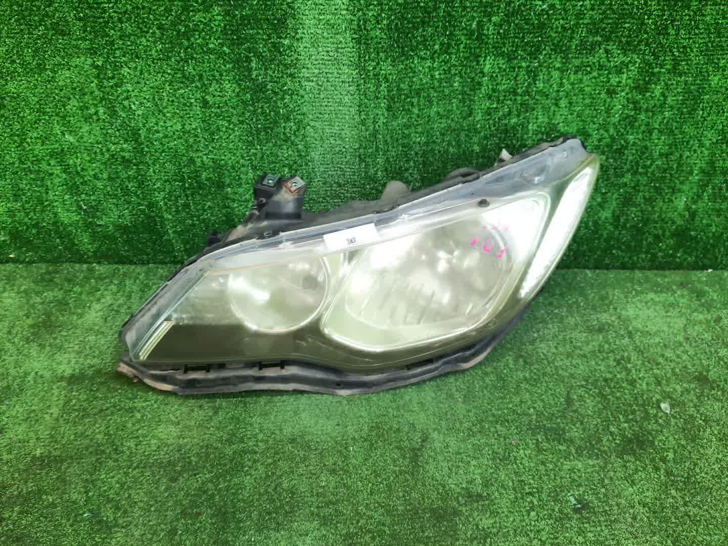 Фара левая передняя HONDA CIVIC FD2, FD1, FD3 1 ракурс