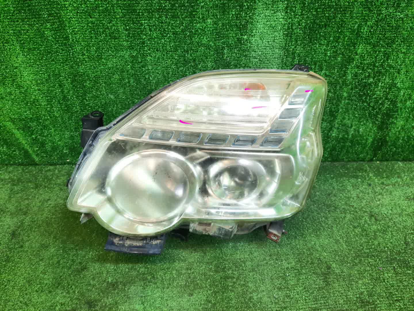 Фара левая передняя NISSAN X-TRAIL T31, NT31, DNT31, TNT31 1 ракурс