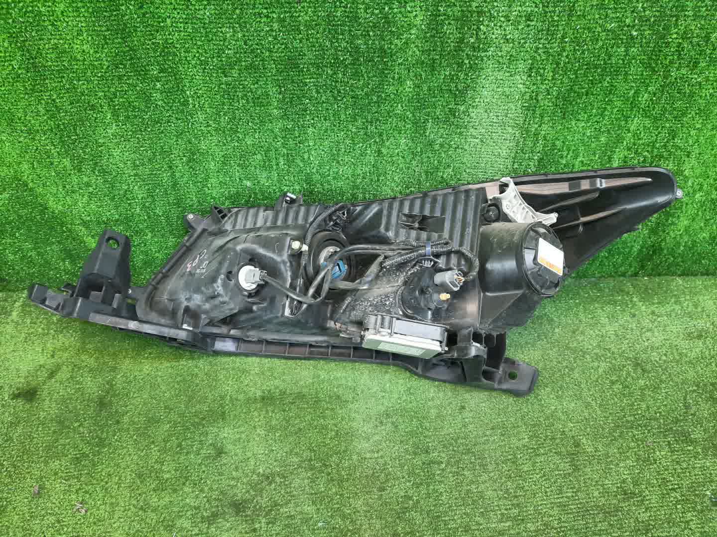 Фара правая передняя HONDA INSPIRE CP3 2 ракурс