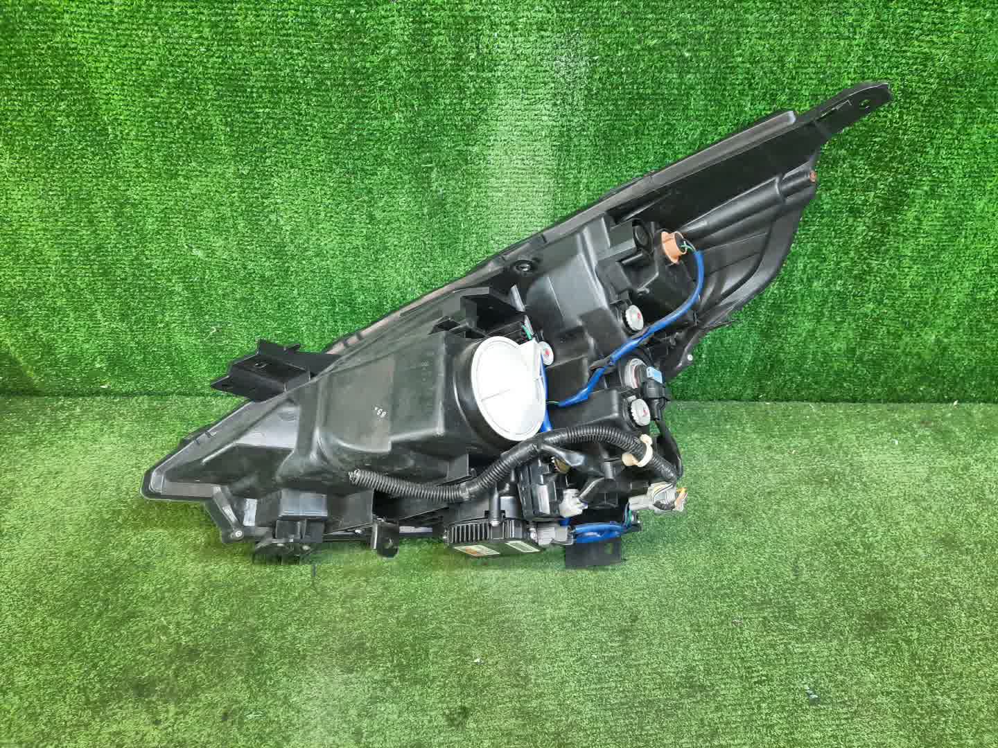 Фара правая передняя NISSAN TEANA TNJ32, PJ32, J32 2 ракурс Фара правая передняя NISSAN TEANA TNJ32, PJ32, J32 2 ракурс