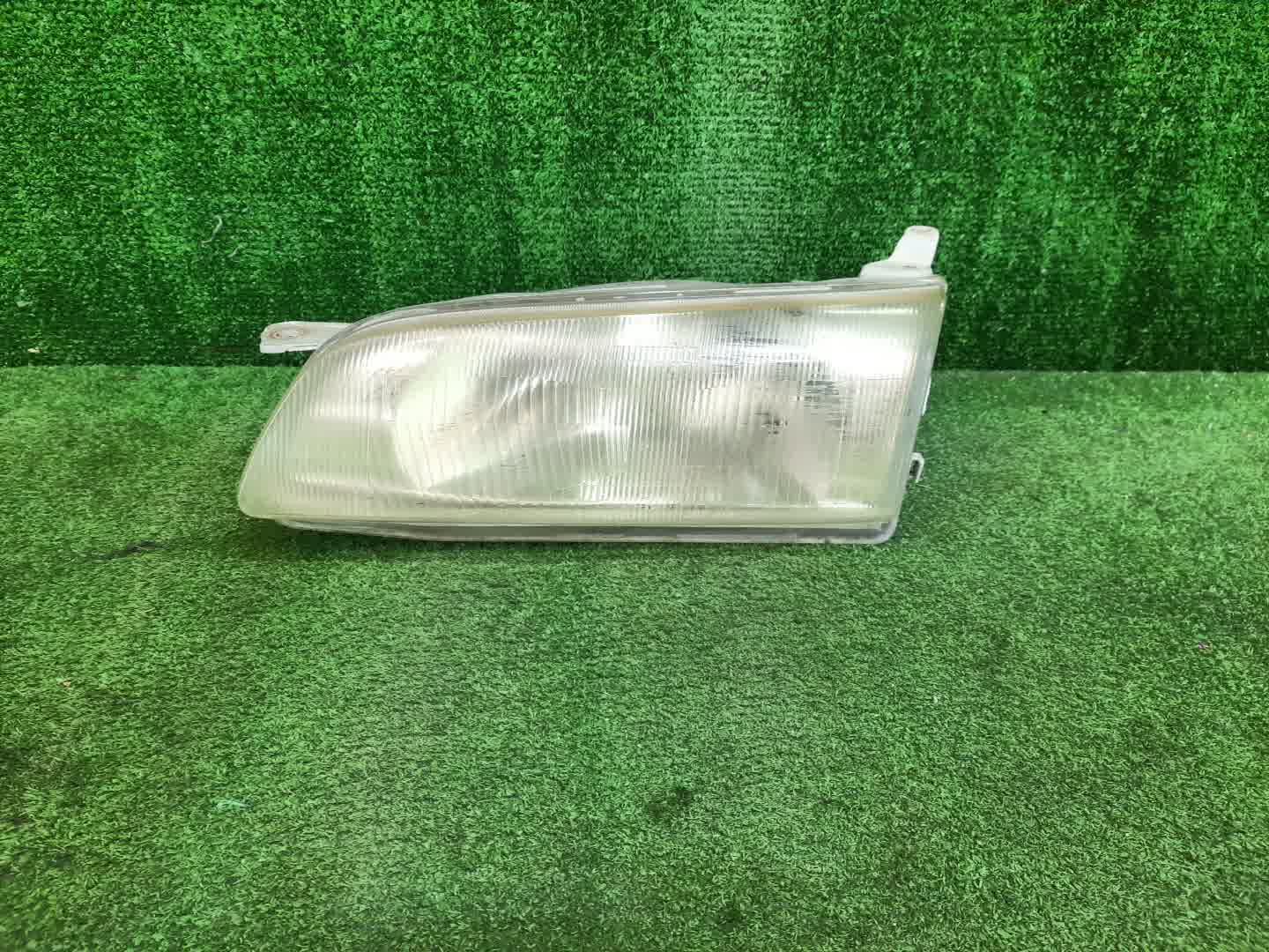 Фара левая передняя TOYOTA SPRINTER AE111, AE114, AE110, EE111, CE110, CE114 1 ракурс