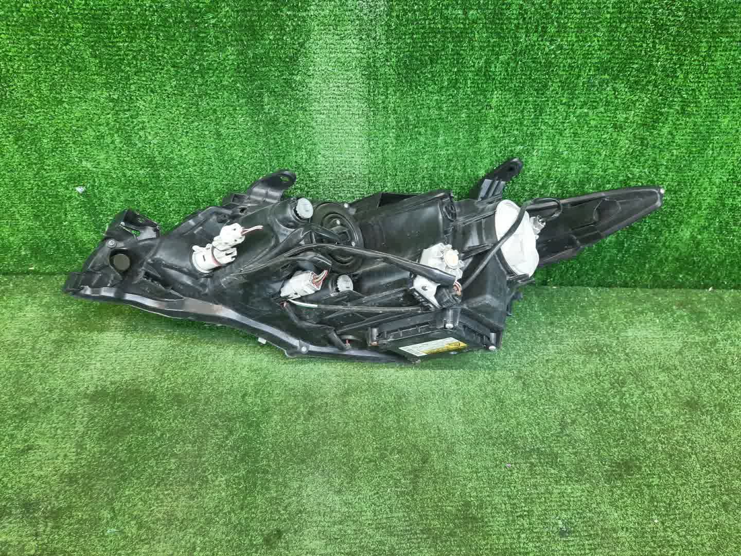 Фара правая передняя TOYOTA ESTIMA GSR55W, ACR50W, GSR50W, ACR55W 2 ракурс