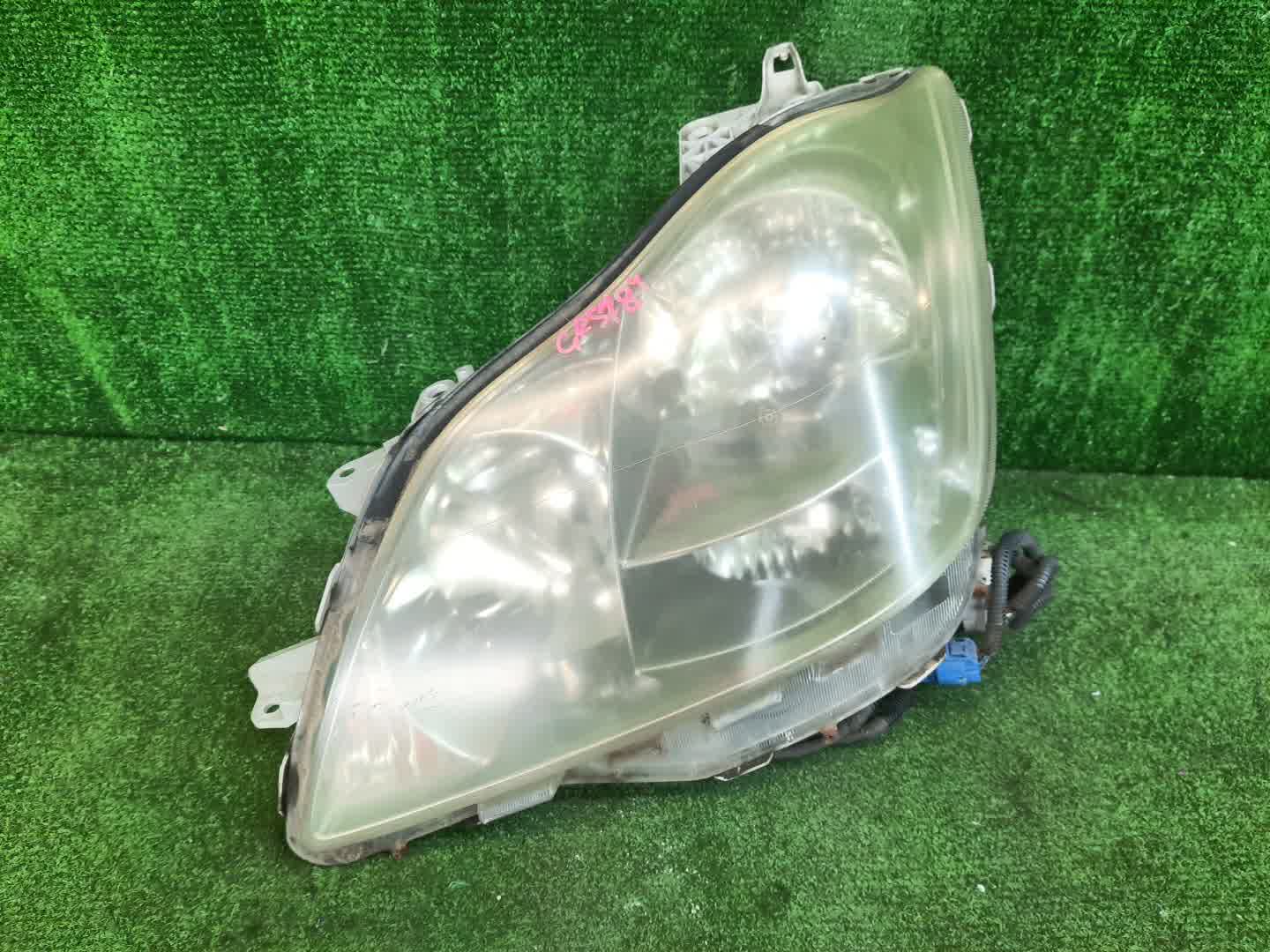 Фара левая передняя  TOYOTA CROWN GRS182, GRS180, GRS181, GRS183, GRS184 1 ракурс