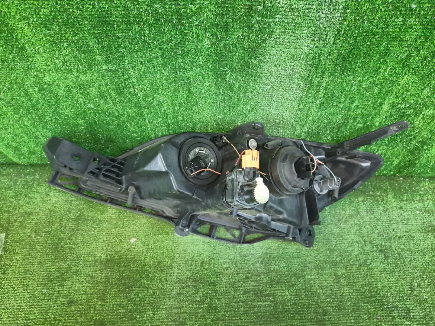 Фара правая передняя MAZDA AXELA, MAZDA 3, 3 BK5P, BK3P, BKEP, BK 2 ракурс