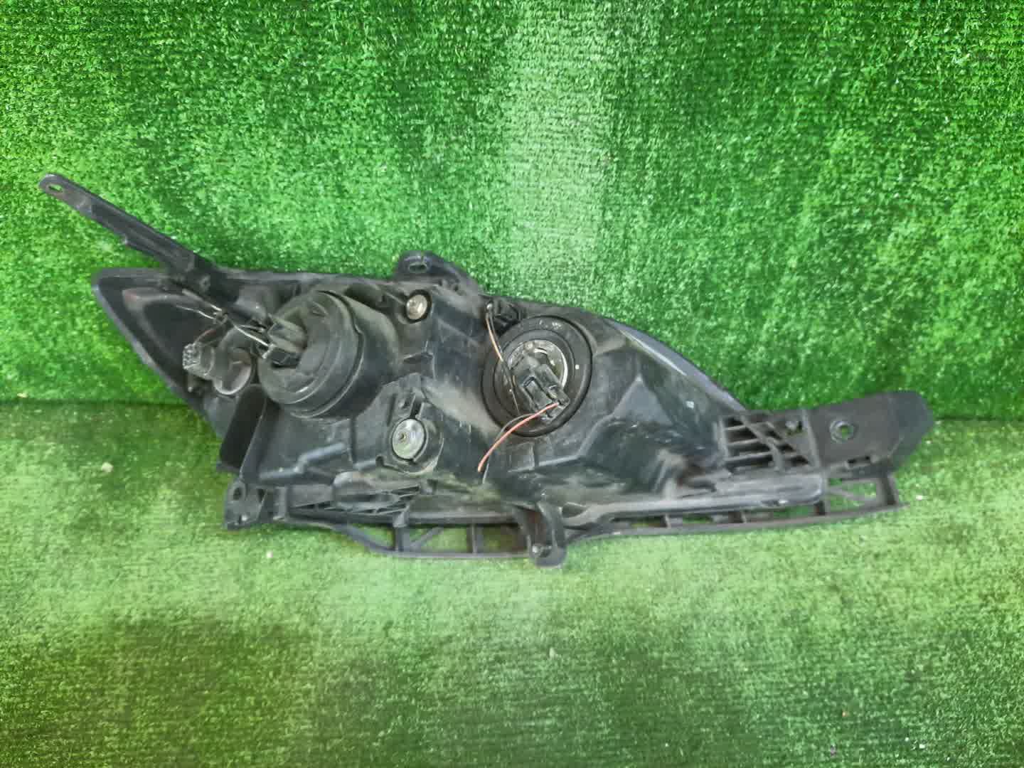 Фара левая передняя MAZDA AXELA, MAZDA 3, 3 BK5P, BK3P, BKEP, BK 3 ракурс