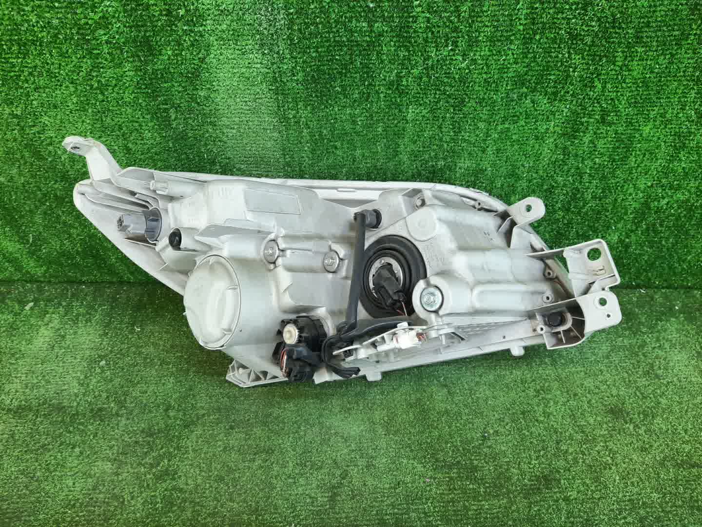 Фара левая передняя TOYOTA RUSH, BE-GO J210E, J200E, J210G, J200G 3 ракурс
