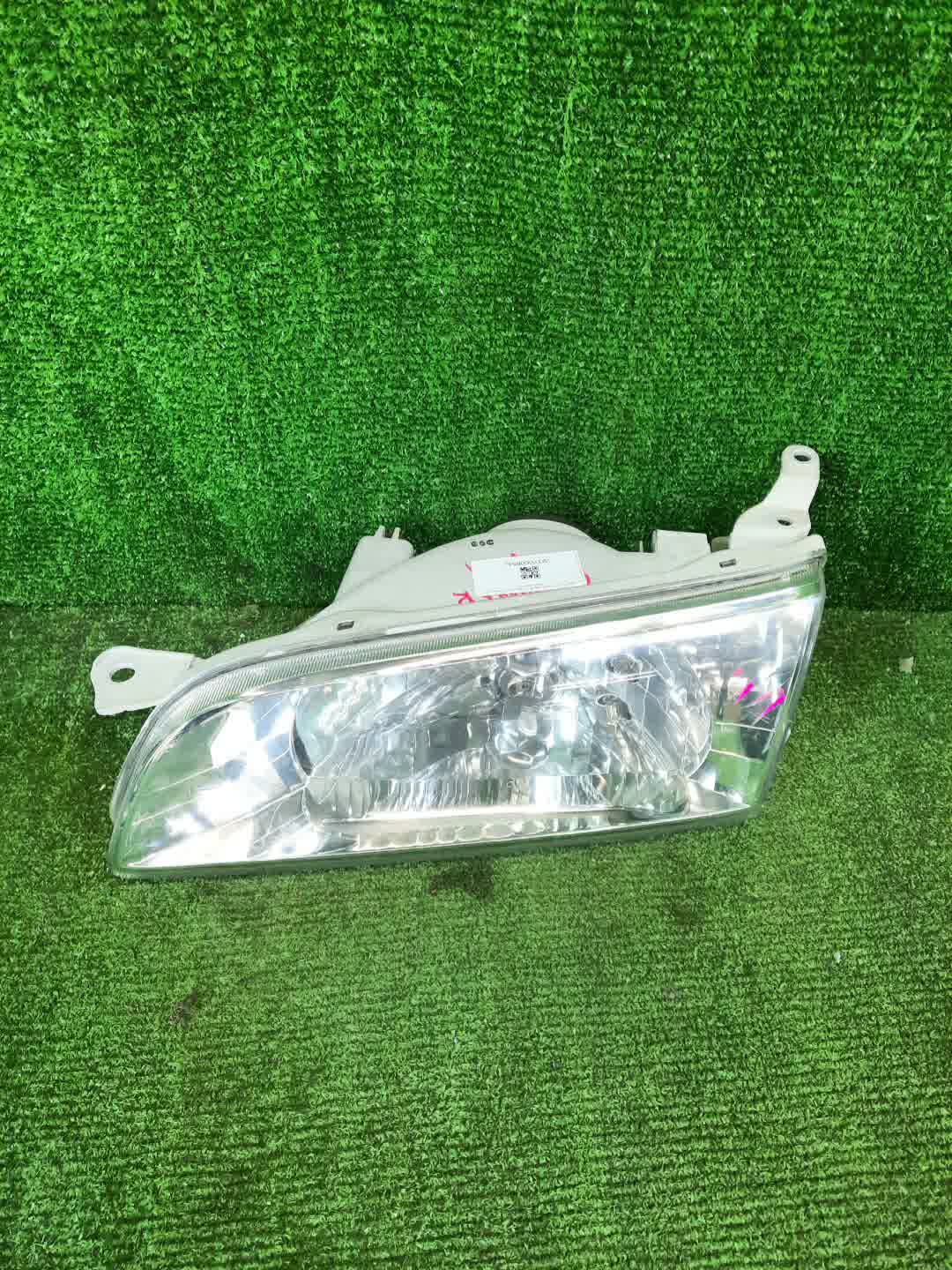 Фара левая передняя TOYOTA SPRINTER AE111, AE114, AE110, EE111, CE110, CE114 1 ракурс