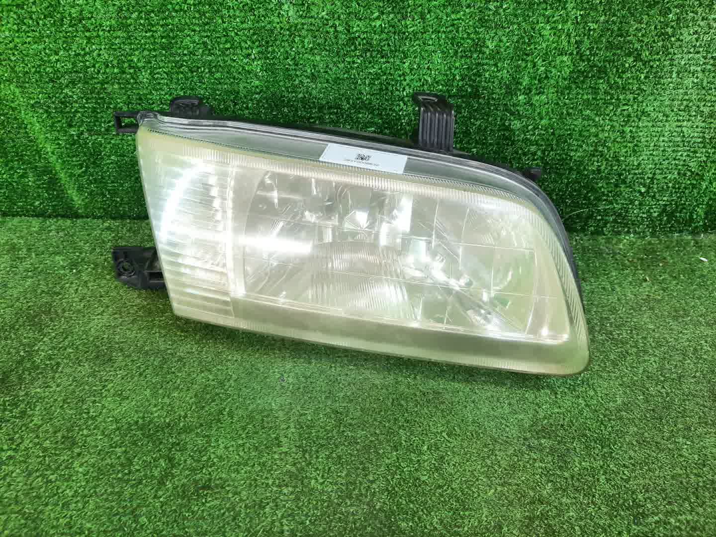 Фара правая передняя NISSAN SUNNY B15, FB15, FNB15, QB15, SB15 1 ракурс