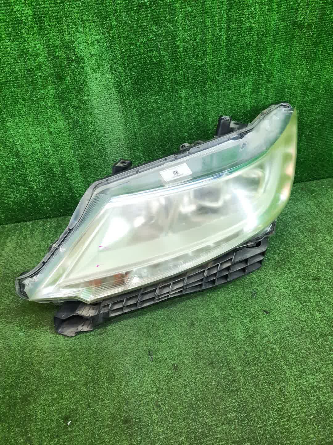 Фара левая передняя HONDA ODYSSEY RC1 1 ракурс