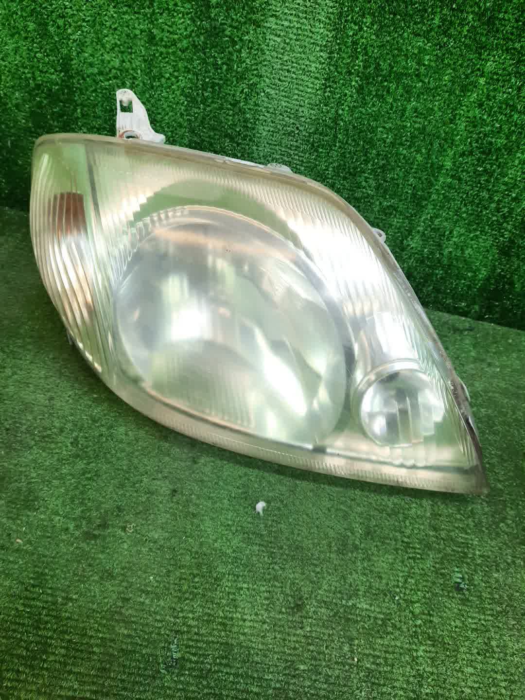 Фара правая передняя TOYOTA COROLLA, COROLLA FIELDER ZZE124, NZE121, NZE120, ZZE122, NZE124, CE121, NZE121G, ZZE123G, ZZE124G, ZZE122G, NZE124G , 1NZ-FE, 1ZZ-FE 1 ракурс