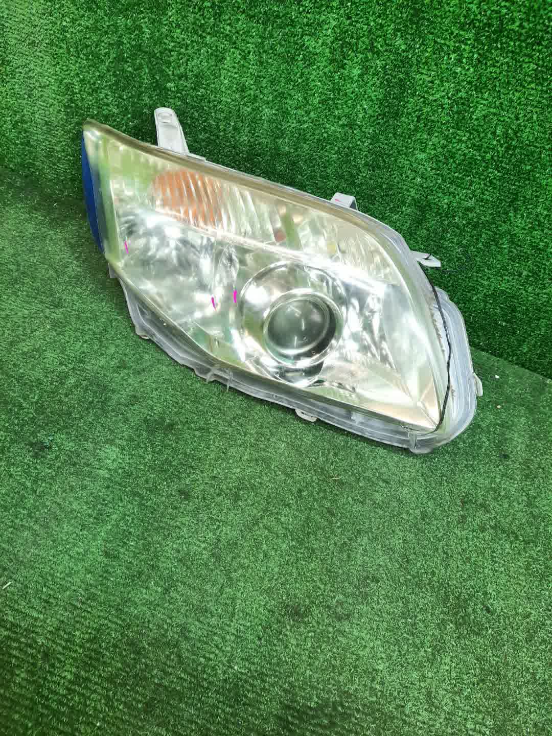 Фара правая передняя TOYOTA AXIO, COROLLA FIELDER, COROLLA  AXIO, FIELDER NZE141, NZE144, ZRE142, ZRE144, ZRE144G, ZRE142G, NZE144G, NZE141G 1 ракурс