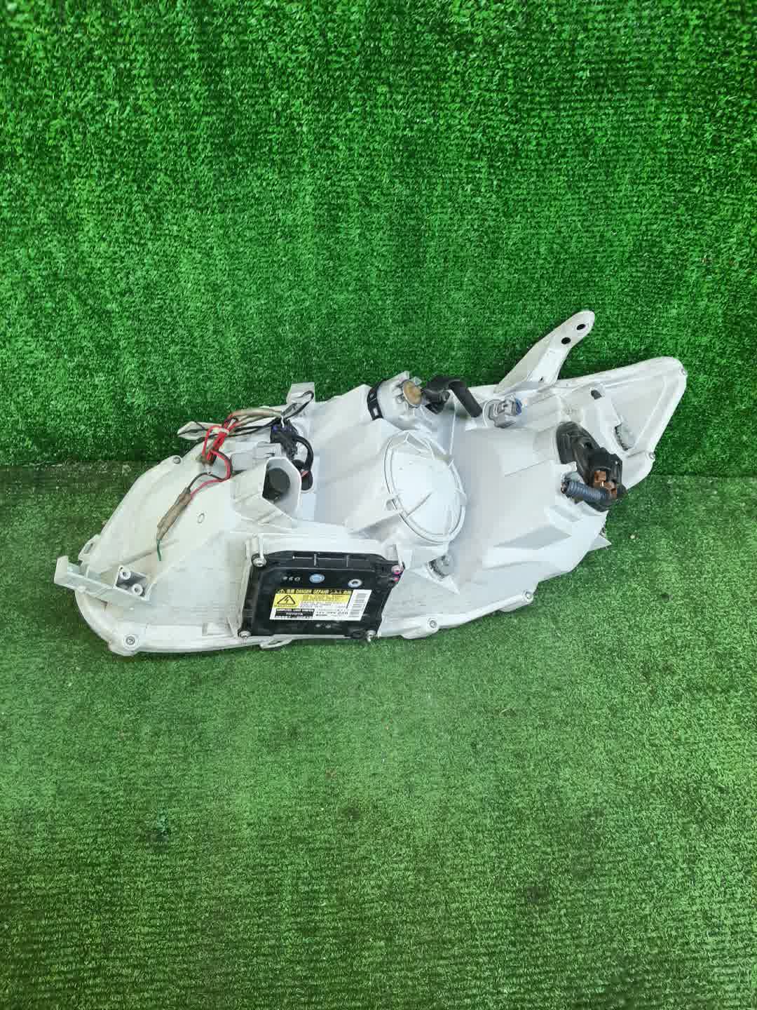 Фара правая передняя TOYOTA AXIO, COROLLA FIELDER, COROLLA  AXIO, FIELDER NZE141, NZE144, ZRE142, ZRE144, ZRE144G, ZRE142G, NZE144G, NZE141G 5 ракурс