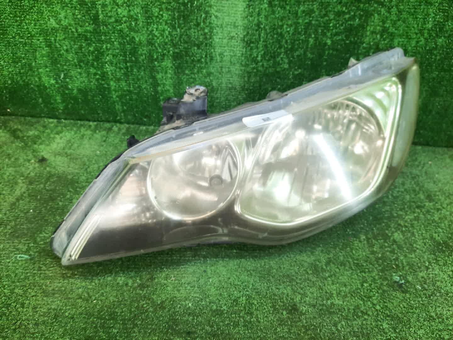 Фара левая передняя HONDA CIVIC FD2, FD1, FD3 1 ракурс