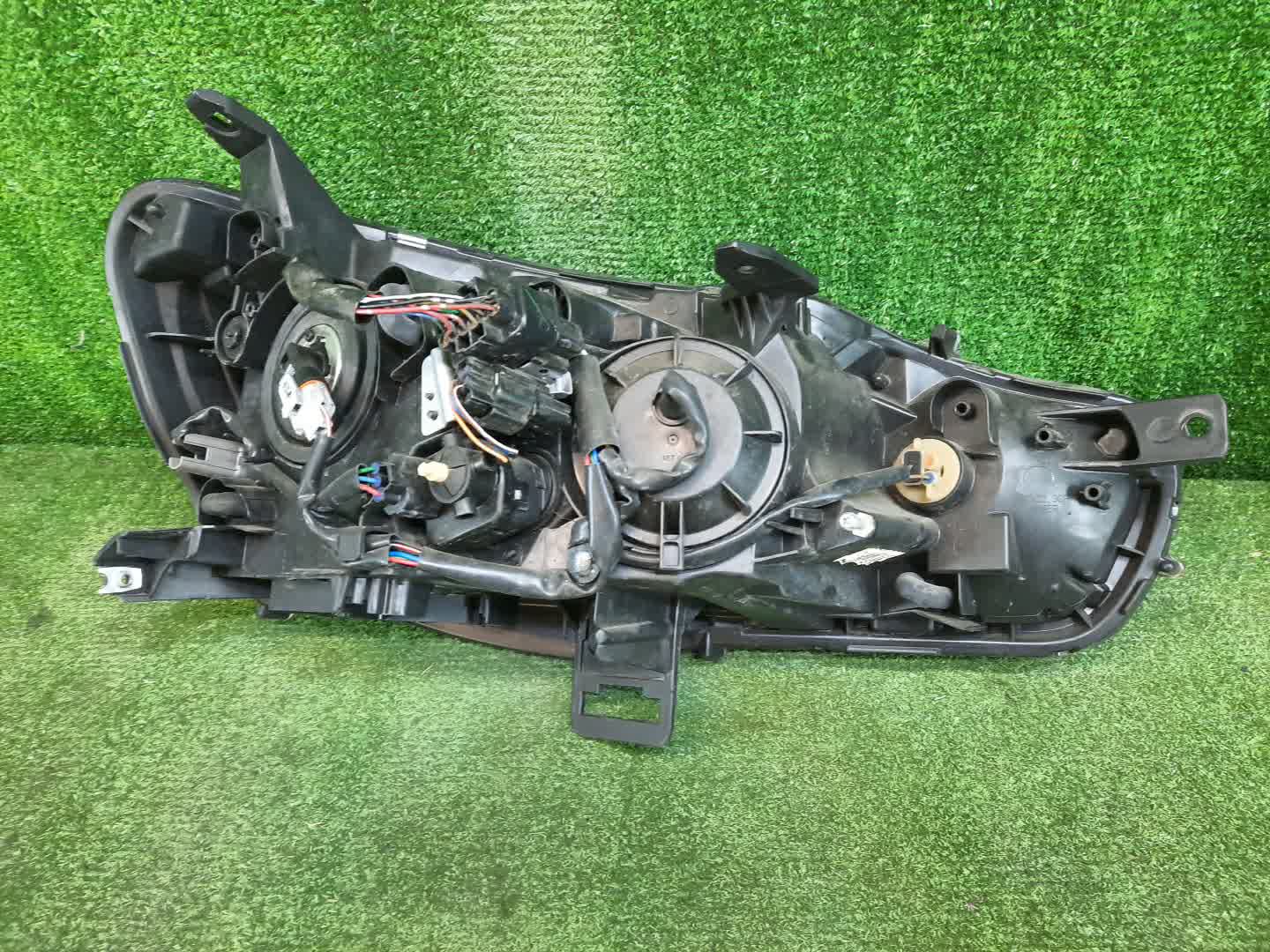 Фара левая передняя MITSUBISHI LANCER, GALANT FORTIS CY4A, CY2A, CY3A, CY6A, CX6A, CX4A, CX3A 3 ракурс