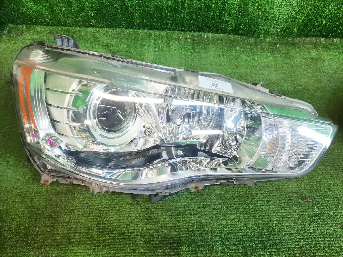 Фара правая передняя MITSUBISHI OUTLANDER CW4W, CW6W, CW5W 1 ракурс