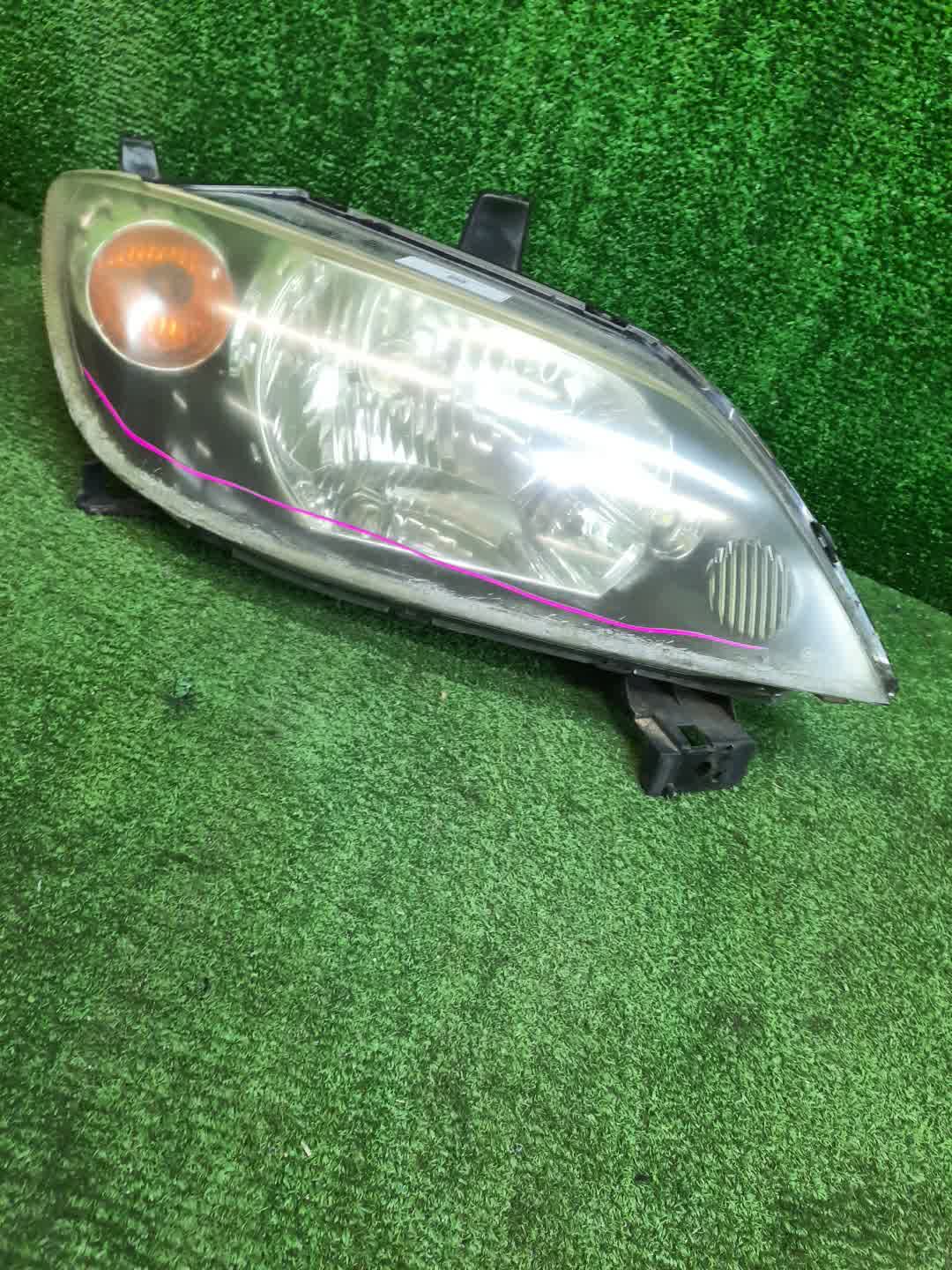 Фара правая передняя MAZDA DEMIO DY3W, DY5W, DY3R 1 ракурс