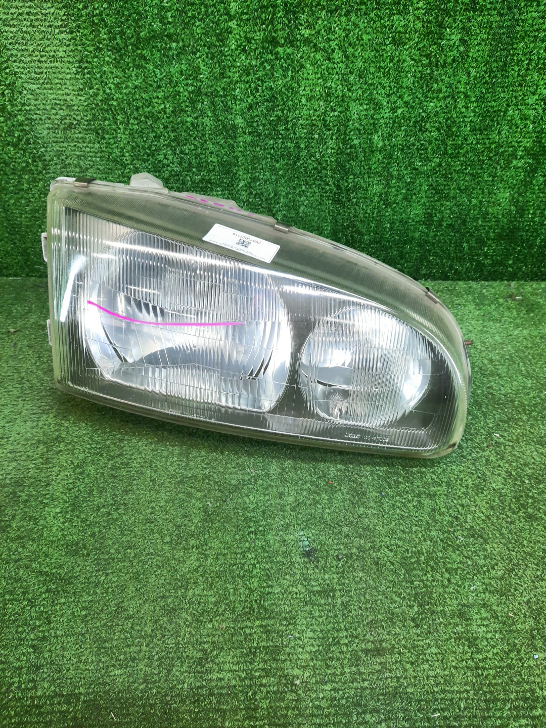 Фара правая передняя MITSUBISHI DELICA PD6W, PA3V, PA4W, PA5V, PA5W, PD4W, PD8W, PE8W, PF6W, PF8W, FE8W, PB5W, PD5V 1 ракурс