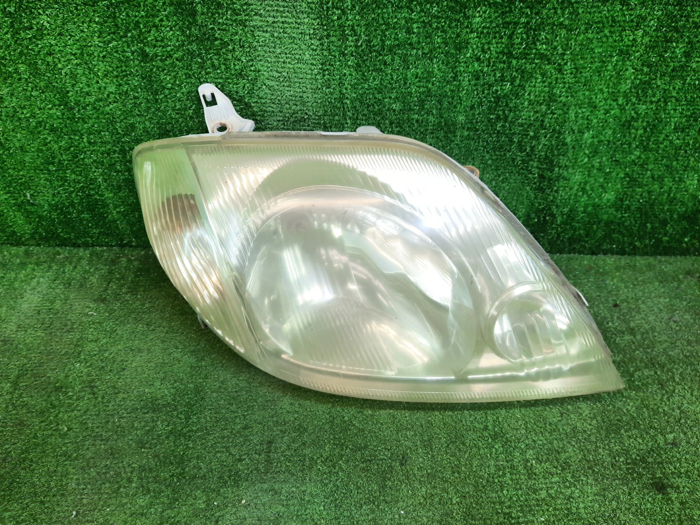 Фара правая передняя TOYOTA COROLLA, COROLLA FIELDER ZZE124, NZE121, NZE120, ZZE122, NZE124, CE121, NZE121G, ZZE123G, ZZE124G, ZZE122G, NZE124G , 1NZ-FE, 1ZZ-FE 1 ракурс
