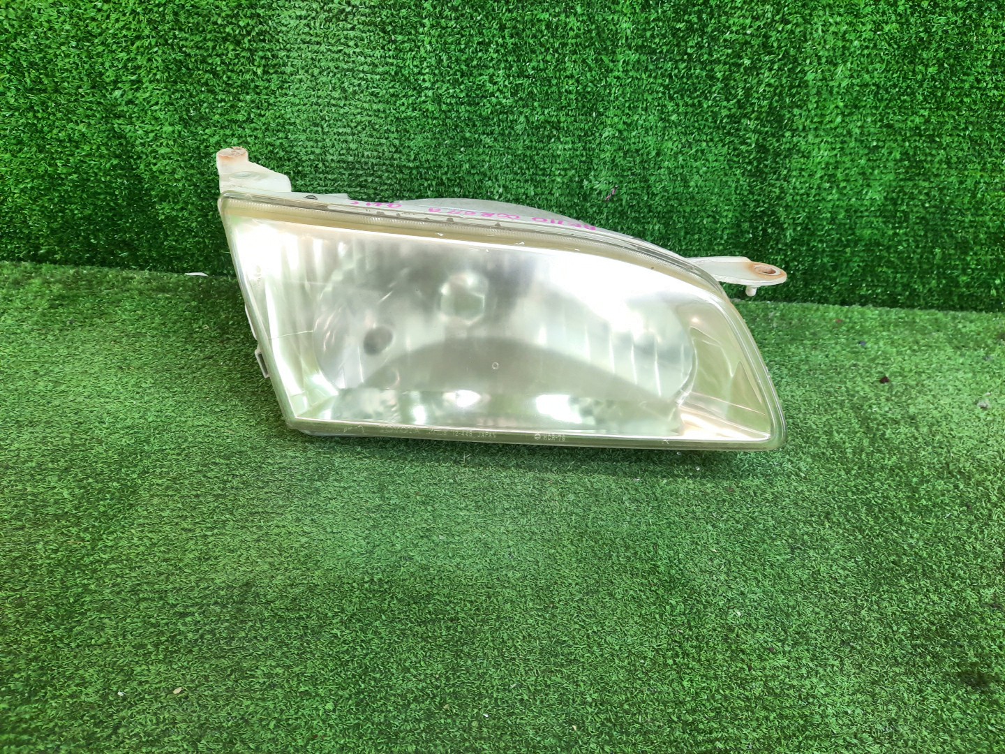 Фара правая передняя TOYOTA COROLLA AE111, AE114, AE110, EE111, CE110, CE114 1 ракурс