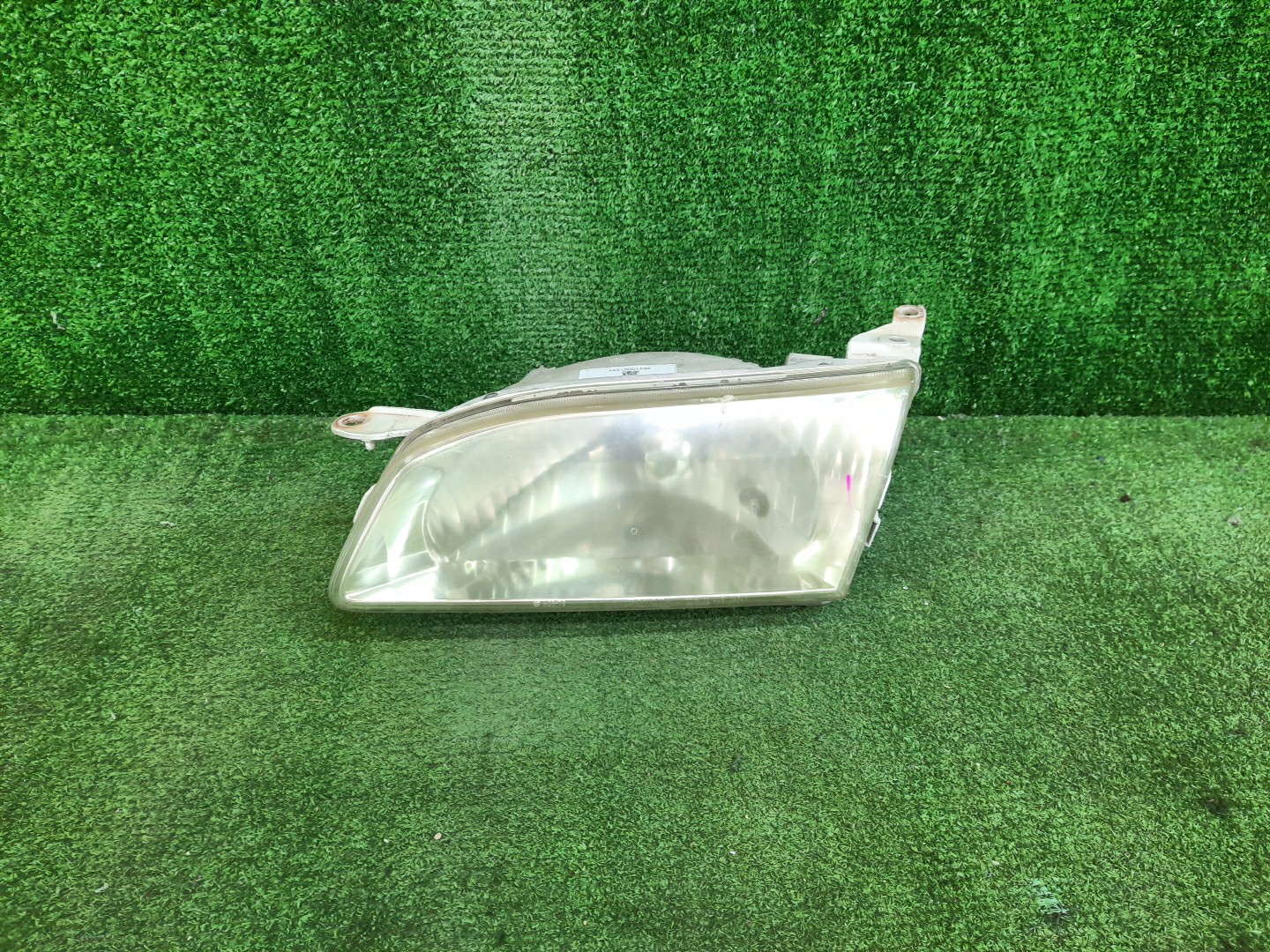 Фара левая передняя TOYOTA COROLLA AE111, AE114, AE110, EE111, CE110, CE114 1 ракурс