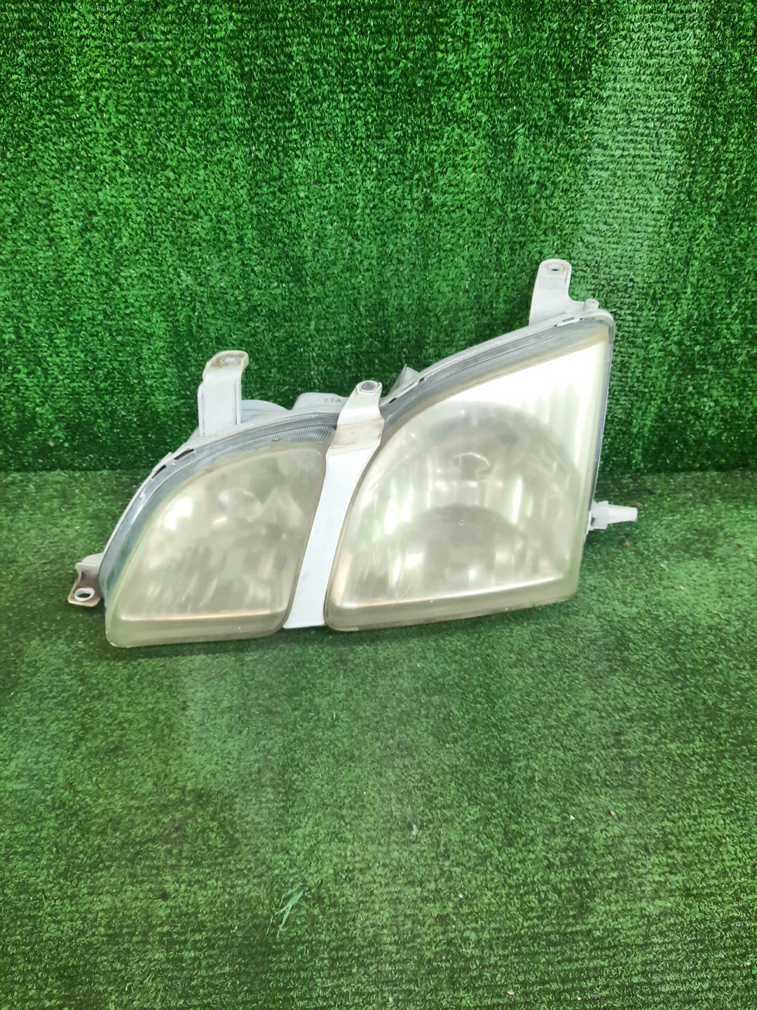 Фара левая передняя TOYOTA GAIA SXM10G, SXM15G, CXM10G, ACM10G, ACM15G 1 ракурс Фара левая передняя TOYOTA GAIA SXM10G, SXM15G, CXM10G, ACM10G, ACM15G 1 ракурс