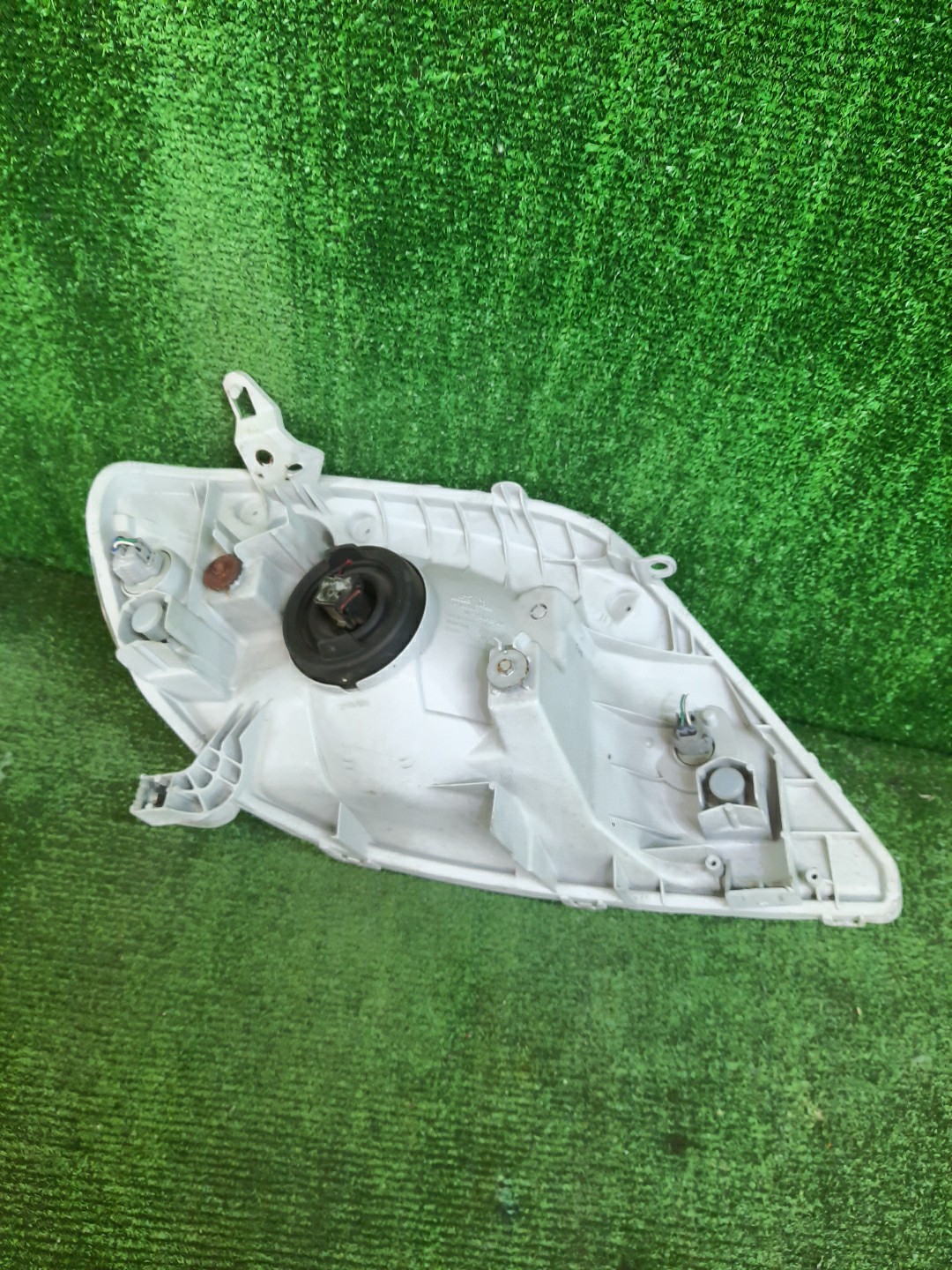 Фара левая передняя TOYOTA COROLLA, COROLLA FIELDER ZZE124, NZE121, NZE120, ZZE122, NZE124, CE121, NZE121G, ZZE123G, ZZE124G, ZZE122G, NZE124G , 1NZ-FE, 1ZZ-FE 2 ракурс