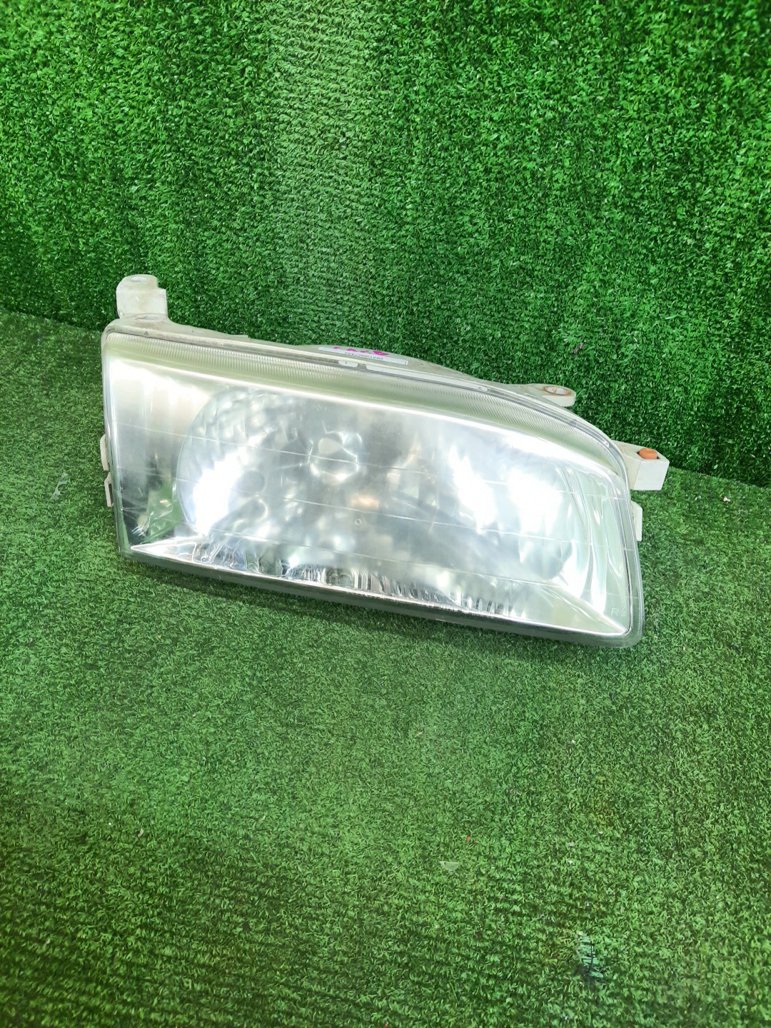 Фара правая передняя TOYOTA SPRINTER CARIB AE111G, AE114G, AE115G 1 ракурс