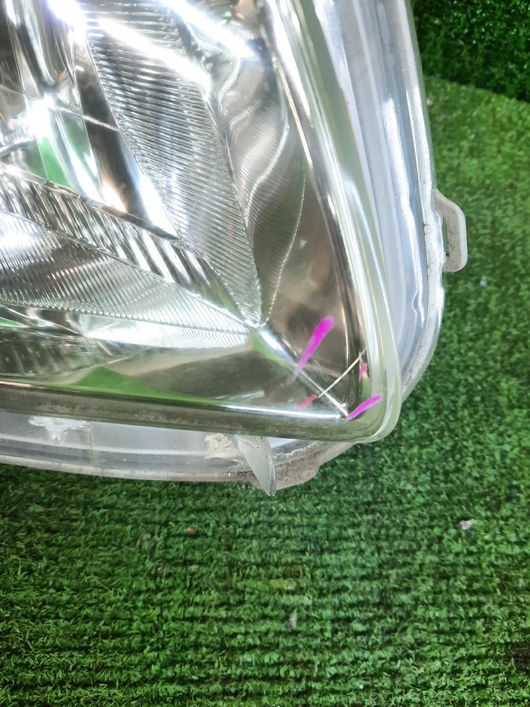 Фара правая передняя TOYOTA AXIO, COROLLA FIELDER, COROLLA  AXIO, FIELDER NZE141, NZE144, ZRE142, ZRE144, ZRE144G, ZRE142G, NZE144G, NZE141G 2 ракурс